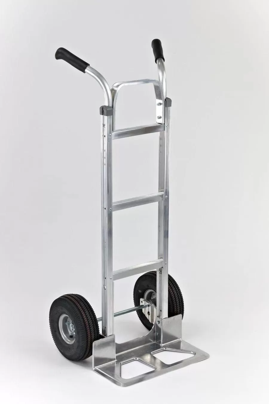 WEB-HTA-017 Front Angle